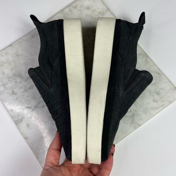 Via Spiga Black Slip On Sneakers Leather Embossed Croc Flatform Size 8 $225 - Picture 5 of 9